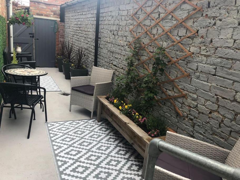 Large Cottage, Beach, Pubs Shops, Netflix, BBQ, Dog Friendly Hunmanby Exterior foto